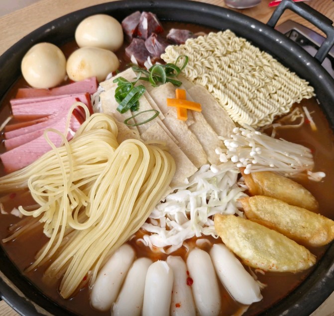 생방송 투데이 구미 즉석떡볶이 맛집 떡사모 위치 메뉴 가격 영업시간 총정리-인생분식 사랑을 담다, 추억의 즉석떡볶이 편